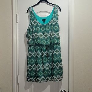 City Triangle Sleeveless Size XL  Green Multicolor Junior Dress